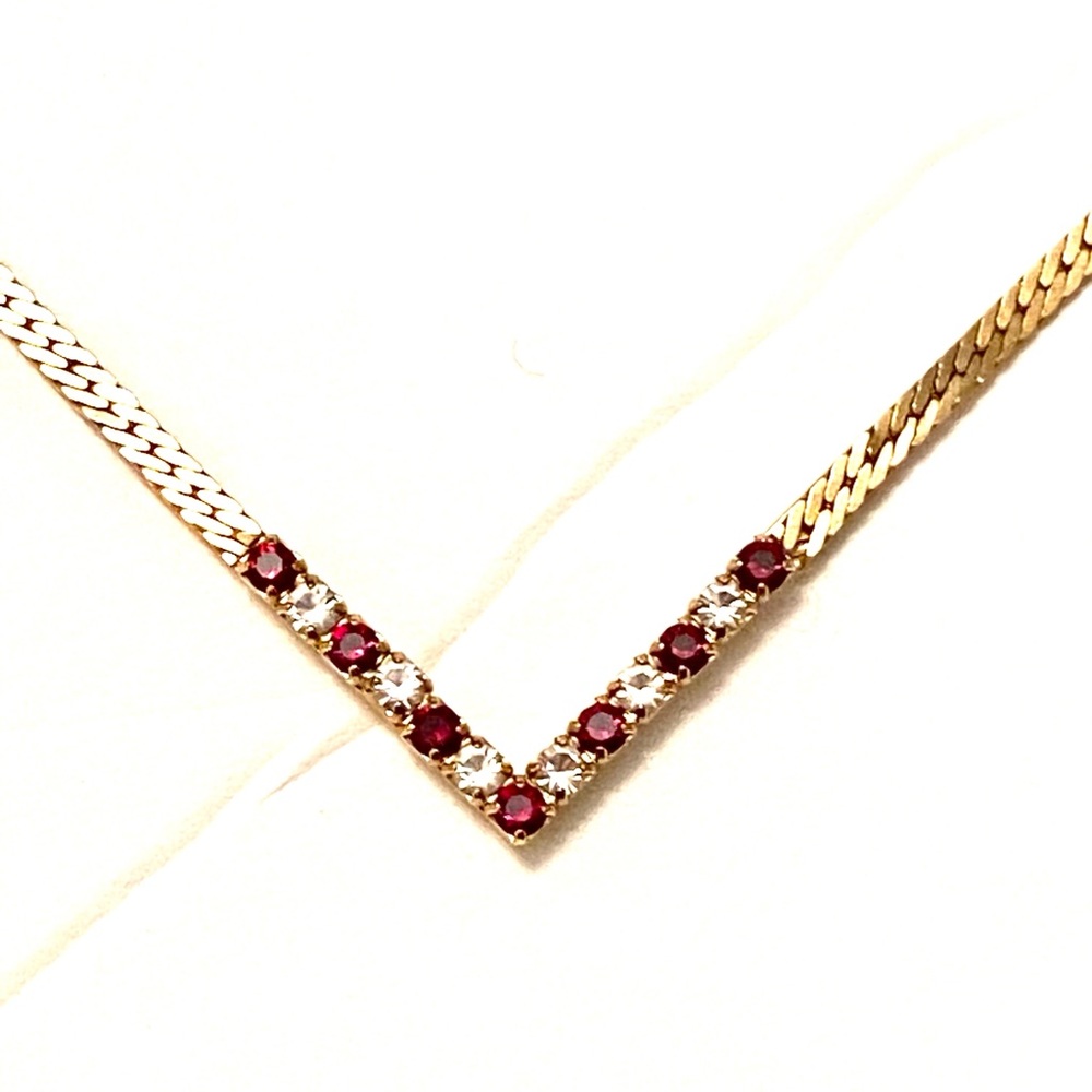 AVON Red Rhinestone Gold Necklace Vintage - Picture 2 of 3